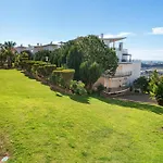 Homes Eco With Terrace, 2 Swimming Pools & Tennis Court 公寓 *