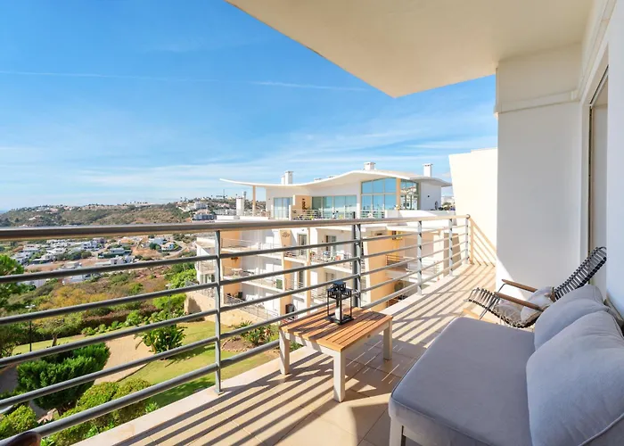 Homes Eco With Terrace, 2 Swimming Pools & Tennis Court * Albufeira