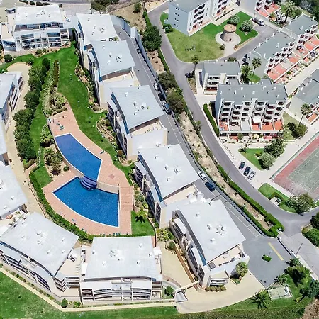 דירה Homes Eco With Terrace, 2 Swimming Pools & Tennis Court