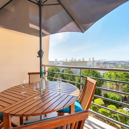 Homes Eco With Terrace, 2 Swimming Pools & Tennis Court דירה אלבופיירה