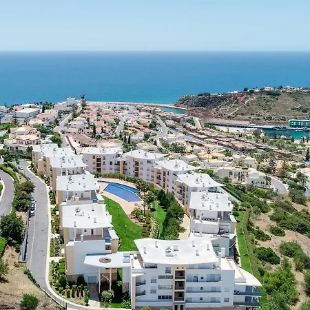 Homes Eco With Terrace, 2 Swimming Pools & Tennis Court * אלבופיירה