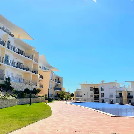 דירה Homes Eco With Terrace, 2 Swimming Pools & Tennis Court