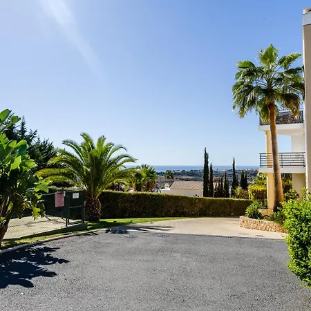 דירה Homes Eco With Terrace, 2 Swimming Pools & Tennis Court