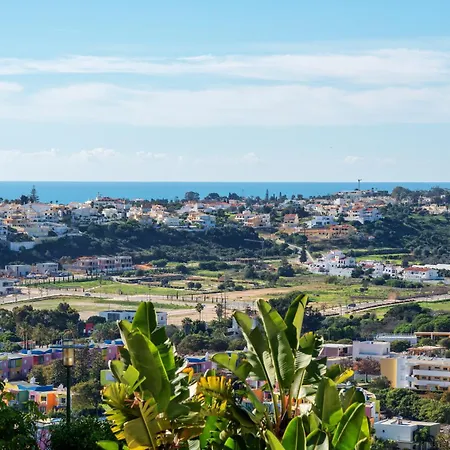 Homes Eco With Terrace, 2 Swimming Pools & Tennis Court דירה אלבופיירה